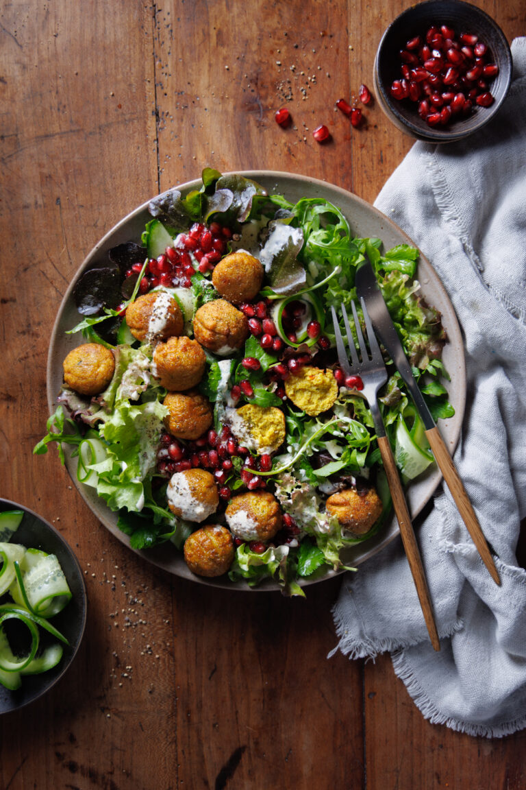 Falafel Salad dark